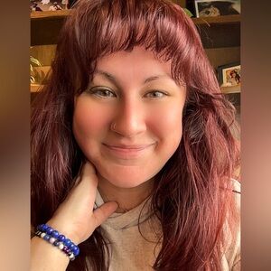 Meet your Posher, Lisa